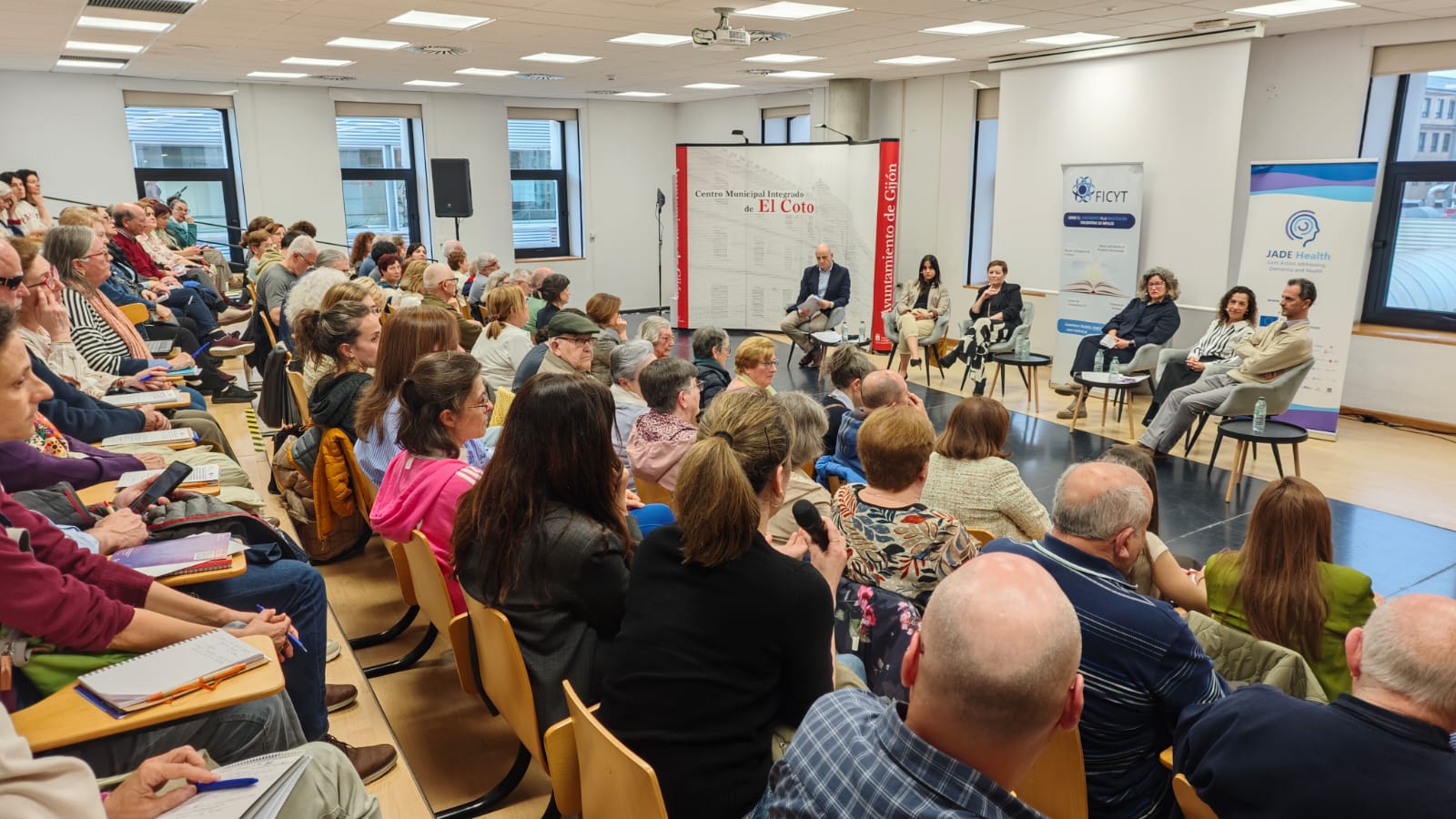 Imagen: FICYT y el Ayuntamiento de Gijón reúnen a expertos en alzhéimer para dar a conocer los últimos avances